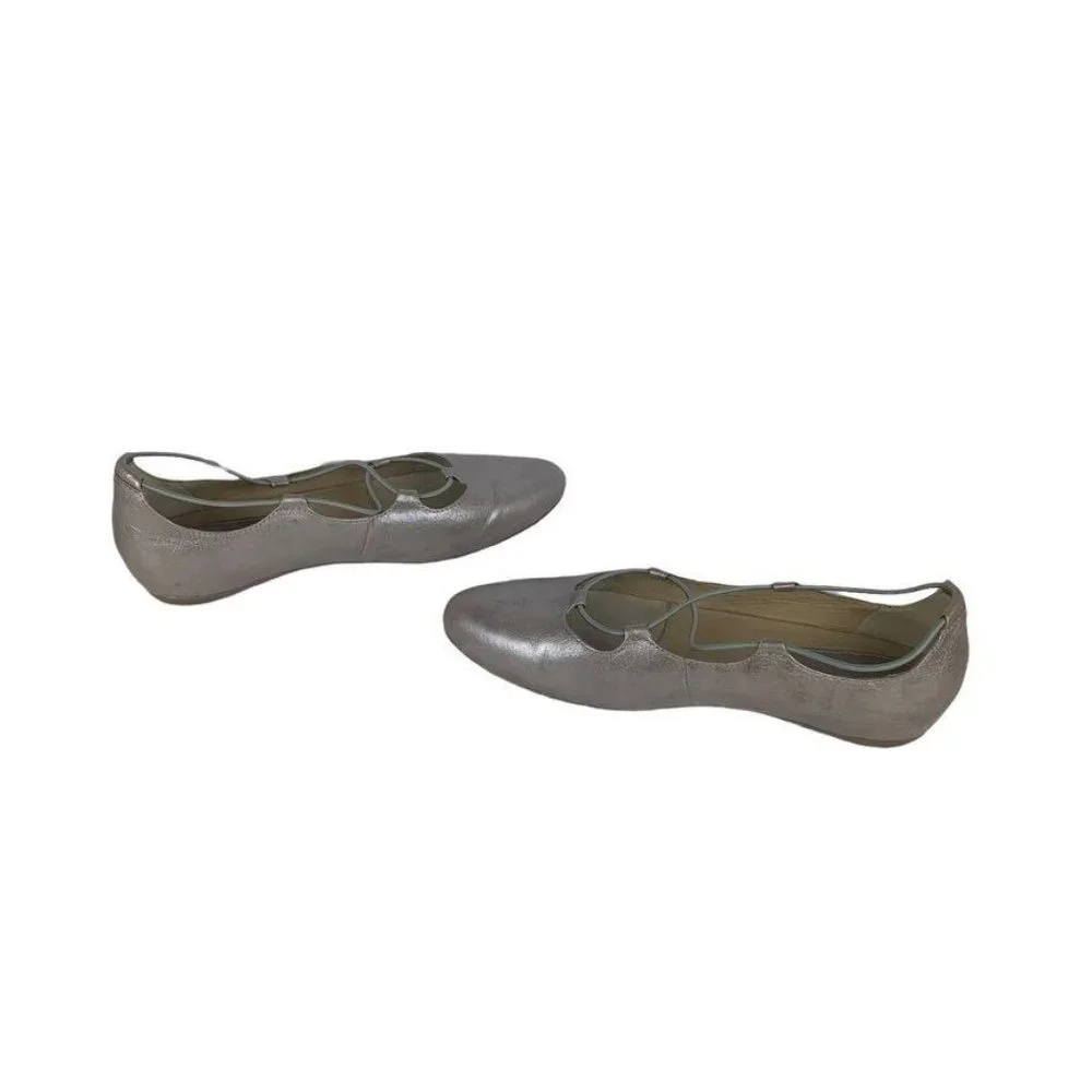 Earthies Essen Silver Criss Cross Leather Ballet Flats Metallic Almond Toe 10B‎